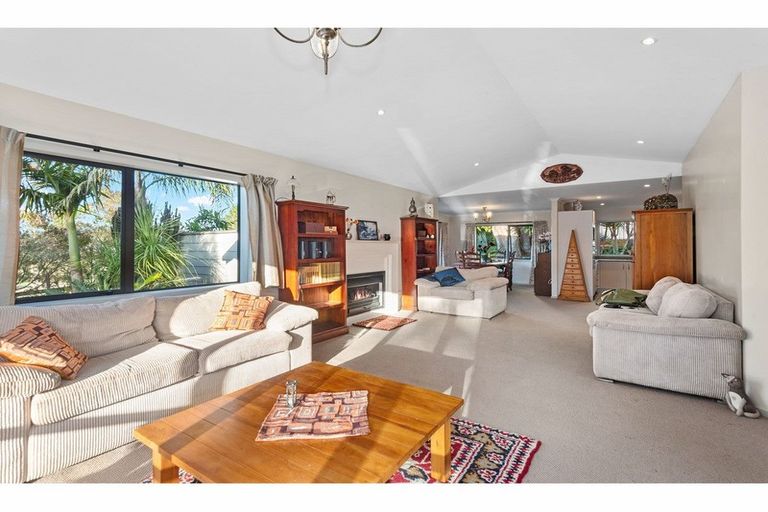 Photo of property in 12 Georgia Lane, Te Kamo, Whangarei, 0176