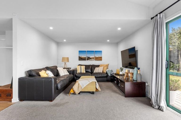 Photo of property in 3 Chilton Drive, Mairehau, Christchurch, 8052