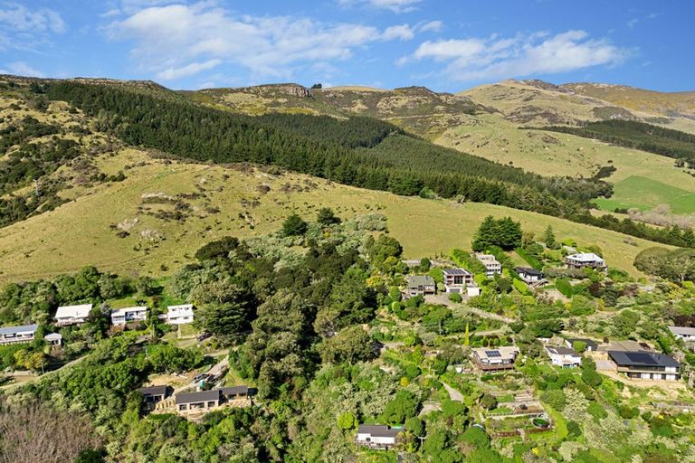 Photo of property in 33 Andersons Road, Charteris Bay, Governors Bay, 8971