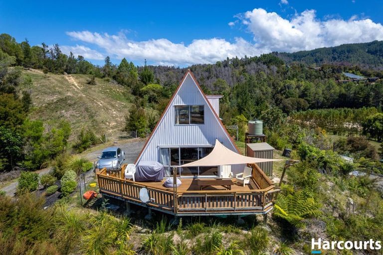 Photo of property in 41 Martin Farm Road, Kaiteriteri, Motueka, 7197