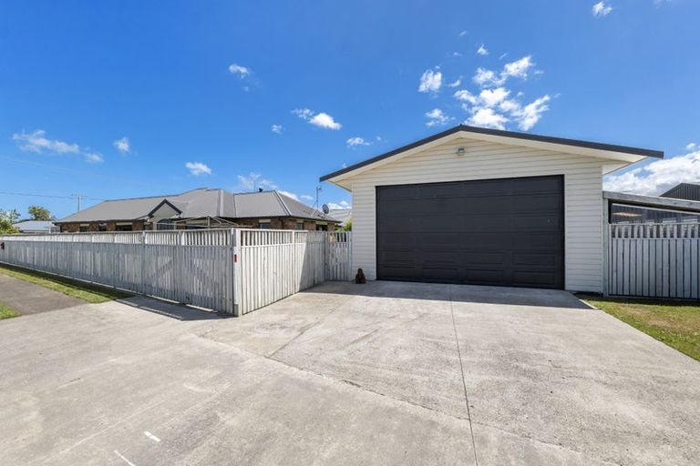Photo of property in 79 Turuturu Road, Hawera, 4610