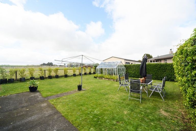 Photo of property in 14 Wilson Street, Bulls, 4818