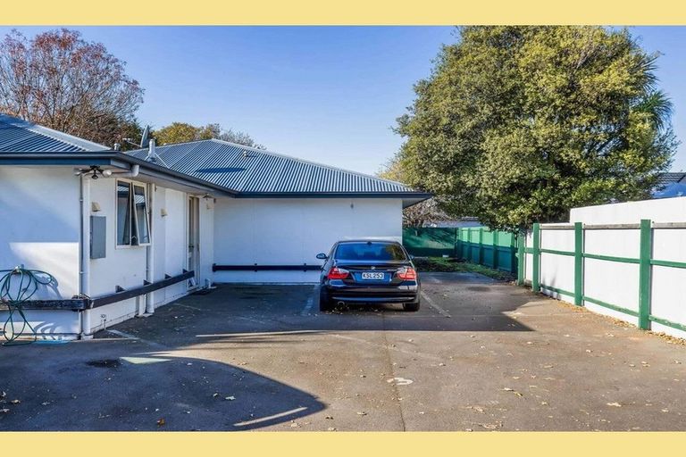 Photo of property in 352a Blenheim Road, Upper Riccarton, Christchurch, 8041