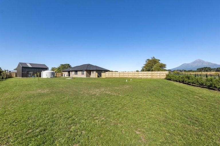 Photo of property in 66e Flint Road, Stratford, 4332