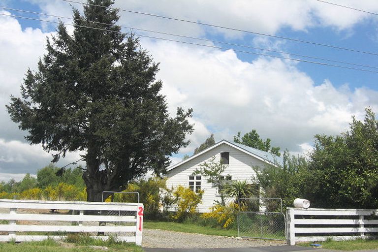 Photo of property in 21 Church Street, Oxford, 7430