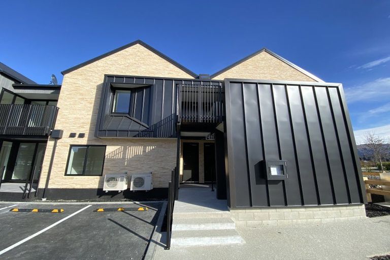 Photo of property in 24/7 Northlake Drive, Wanaka, 9305