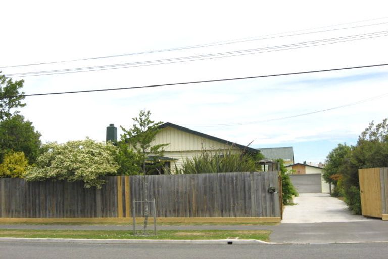 Photo of property in 20b Wildberry Street, Woolston, Christchurch, 8023