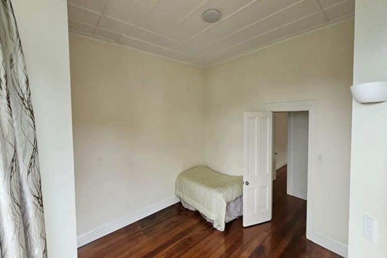 Photo of property in 78 Raroa Road, Kelburn, Wellington, 6012