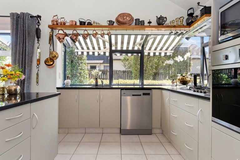 Photo of property in 46 Grantston Drive, Pyes Pa, Tauranga, 3112