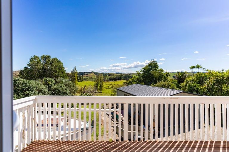 Photo of property in 46 Gorge Road, Maungaturoto, 0520