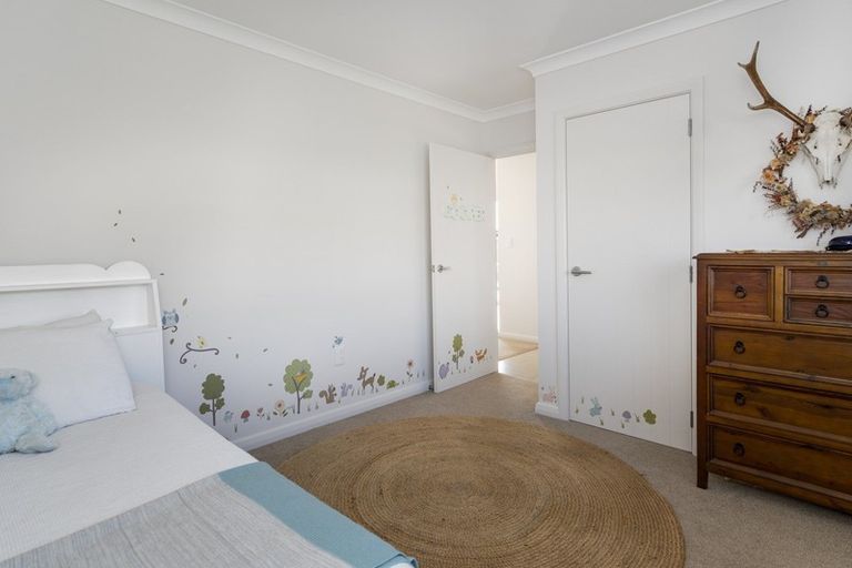 Photo of property in 91 Bert Wall Drive, Omokoroa, 3114