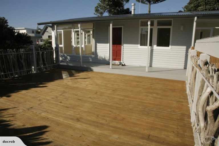 Photo of property in 97 The Esplanade, Raumati South, Paraparaumu, 5032