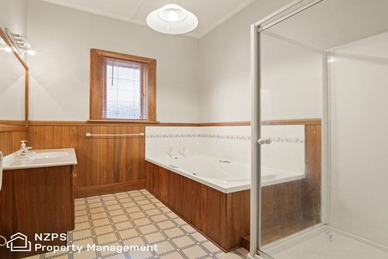 Photo of property in 30 Sunbury Street, Andersons Bay, Dunedin, 9013