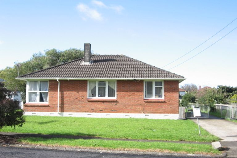 Photo of property in 23 Pearl Baker Drive, Otara, Auckland, 2023