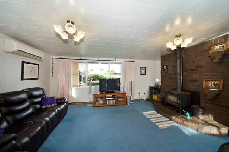 Photo of property in 12 Green Lane, Hawera, 4610