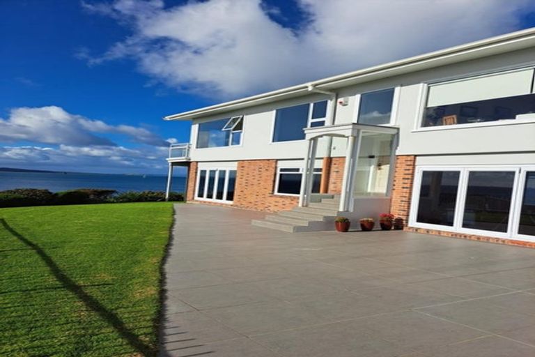 Photo of property in 8/241 Hurstmere Road, Takapuna, Auckland, 0622