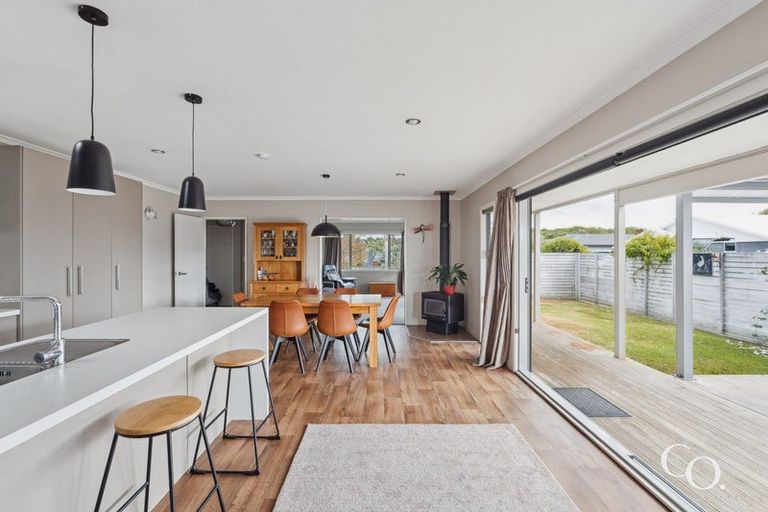 Photo of property in 31 Butterworth Crescent, Papamoa Beach, Papamoa, 3118