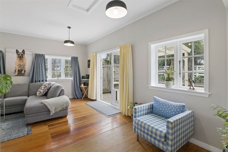 Photo of property in 8 Jervois Terrace, Ohau, 5570