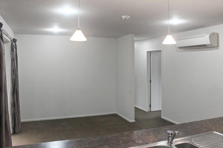 Photo of property in 5 Taggart Place, Sockburn, Christchurch, 8042