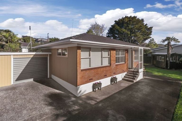 Photo of property in 57 Nile Road, Milford, Auckland, 0620