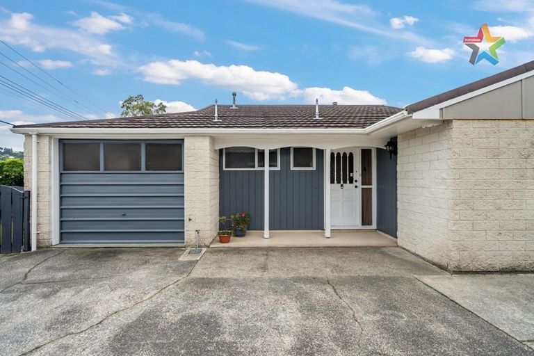 Photo of property in 1/265 Stokes Valley Road, Stokes Valley, Lower Hutt, 5019