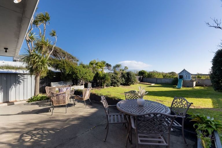 Photo of property in 191 Manly Street, Paraparaumu Beach, Paraparaumu, 5032