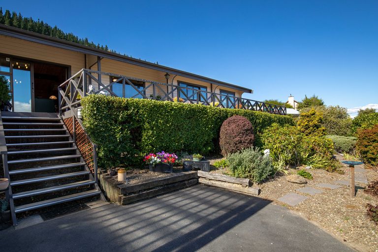 Photo of property in 26 Shields Street, Clyde, 9330