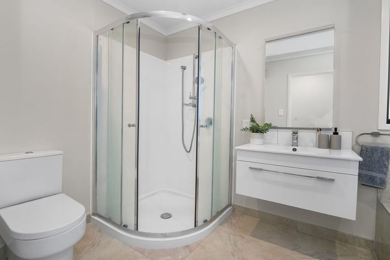 Photo of property in 22 Meyer Crescent, Halswell, Christchurch, 8025