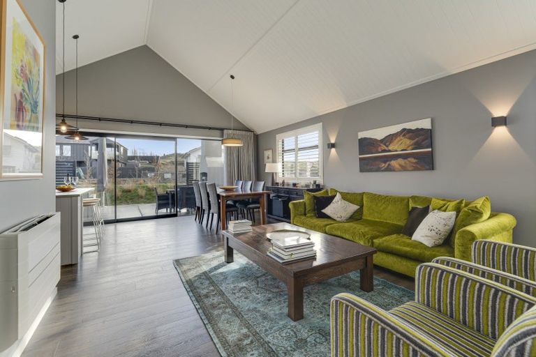 Photo of property in 7 Hatters Lane, Mount Pisa, 9383