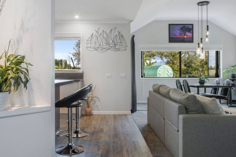 Photo of property in 10 Bransley Grove, Katikati, 3129