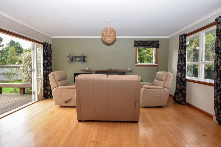 Photo of property in 22 Humphries Street, Greytown, 5712