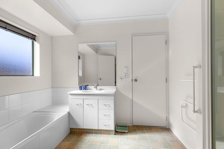 Photo of property in 6 Abbey Way, Judea, Tauranga, 3110