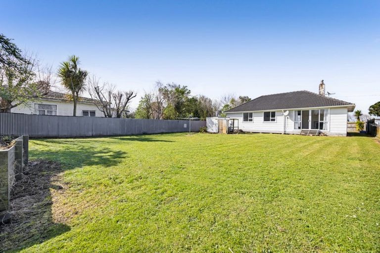 Photo of property in 18 Acourt Street, Hawera, 4610