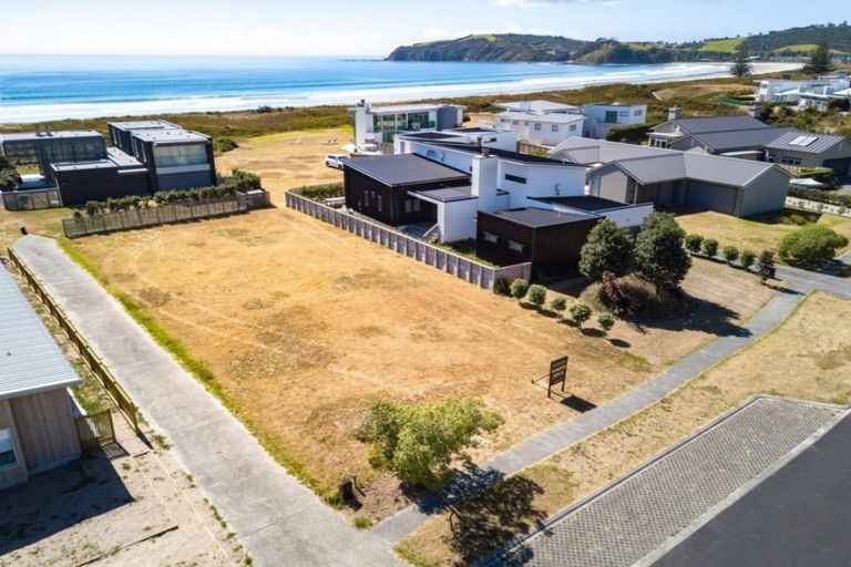 Photo of property in 75 Kewai Street, Omaha, 0986