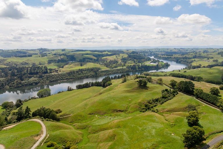 Photo of property in 292 Stokes Road, Maungatautari, Cambridge, 3494
