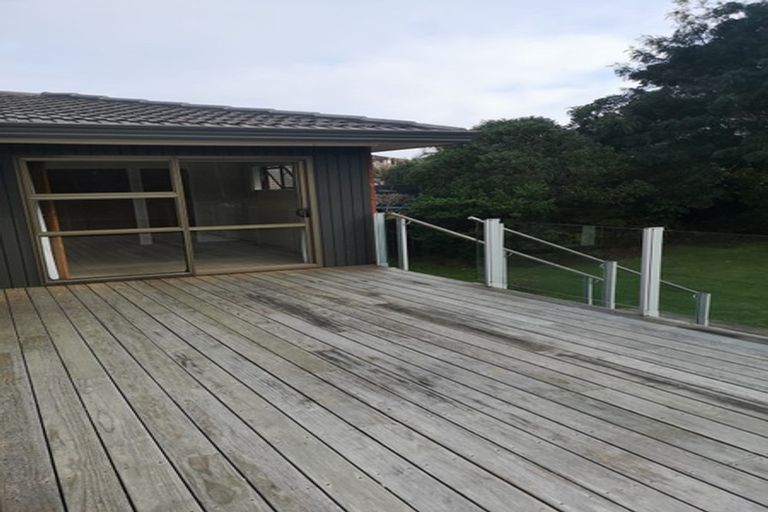 Photo of property in 19 Palmyra Way, Half Moon Bay, Auckland, 2012