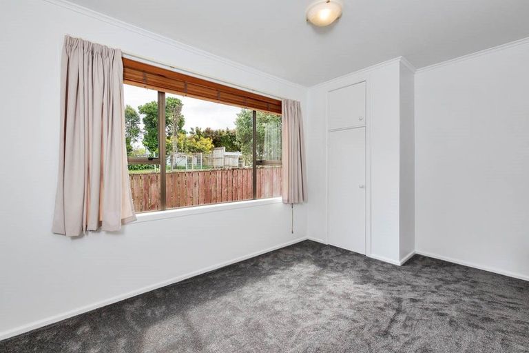 Photo of property in 6 Wendell Place, Greenlane, Auckland, 1061