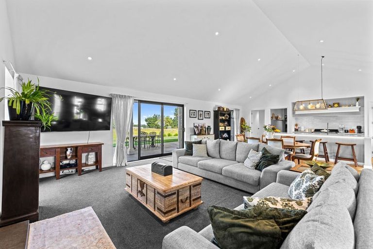 Photo of property in 71 Davis Road, Cust, Rangiora, 7471