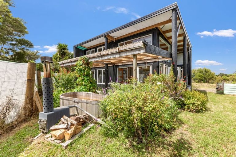 Photo of property in 492 Stanley Road, Wainui, Nukuhou, 3198