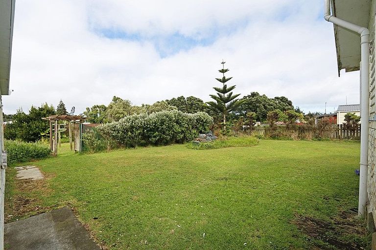 Photo of property in 64 Fox Street, Opunake, 4616