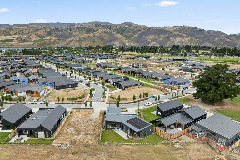 Photo of property in 93 Magnum Drive, Cromwell, 9310