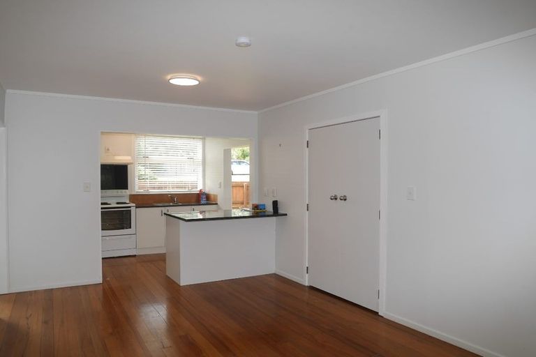 Photo of property in 3 Percival Road, Paraparaumu Beach, Paraparaumu, 5032