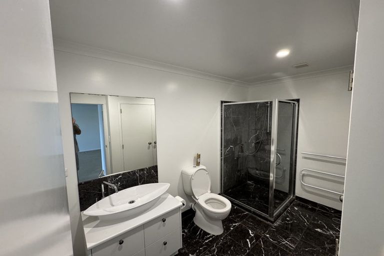 Photo of property in Santa Rosa, 61/340 Gulf Harbour Drive, Gulf Harbour, Whangaparaoa, 0930