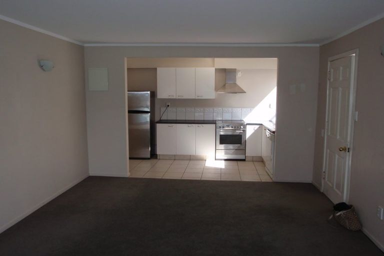 Photo of property in 81 View Road, Houghton Bay, Wellington, 6023