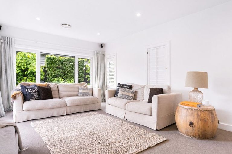 Photo of property in 33 Clifford Avenue, Merivale, Christchurch, 8014