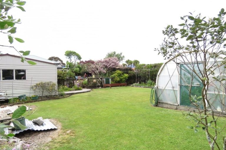 Photo of property in 46 Romilly Street, Westport, 7825