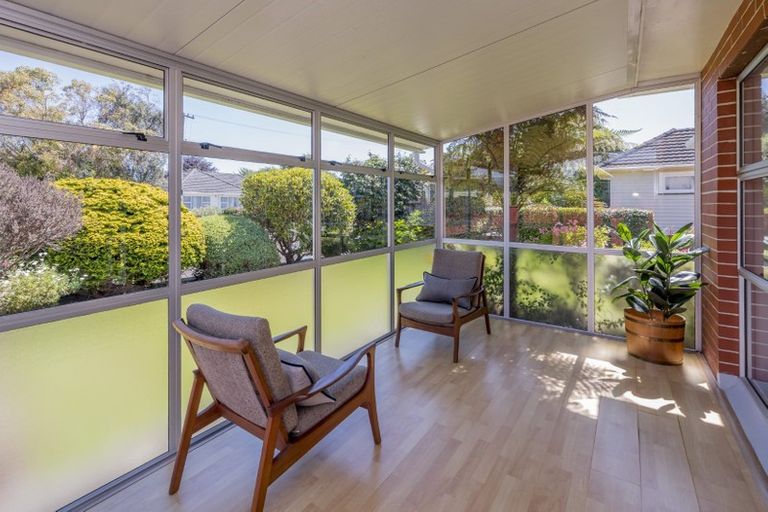 Photo of property in 19 Saint Annes Street, Levin, 5510