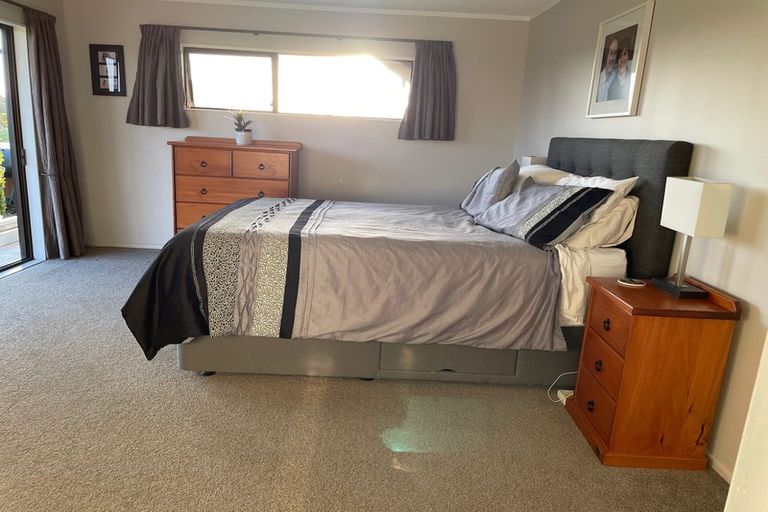 Photo of property in 212a Cambridge Road, Bethlehem, Tauranga, 3110