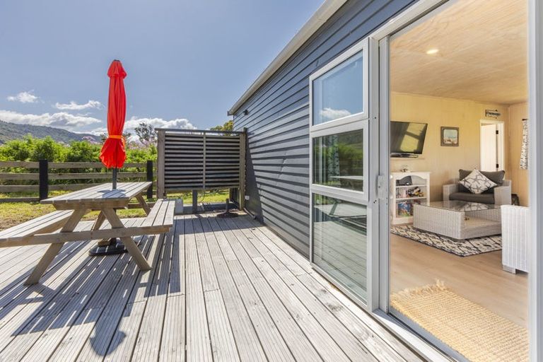 Photo of property in 3/33 Pukenui Drive, Mahia, 4198