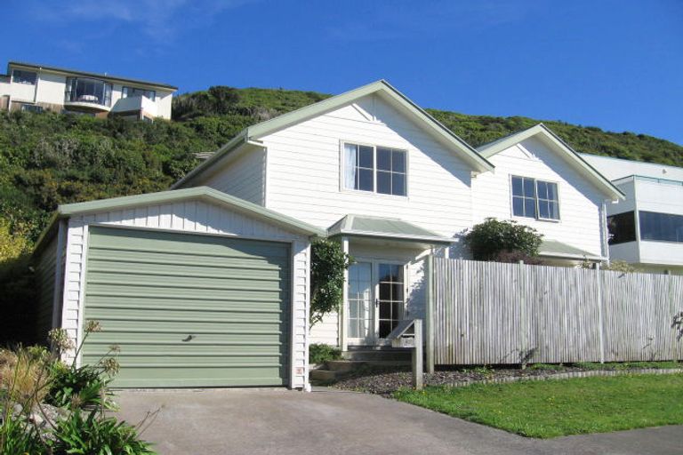 Photo of property in 45a Nalanda Crescent, Broadmeadows, Wellington, 6035